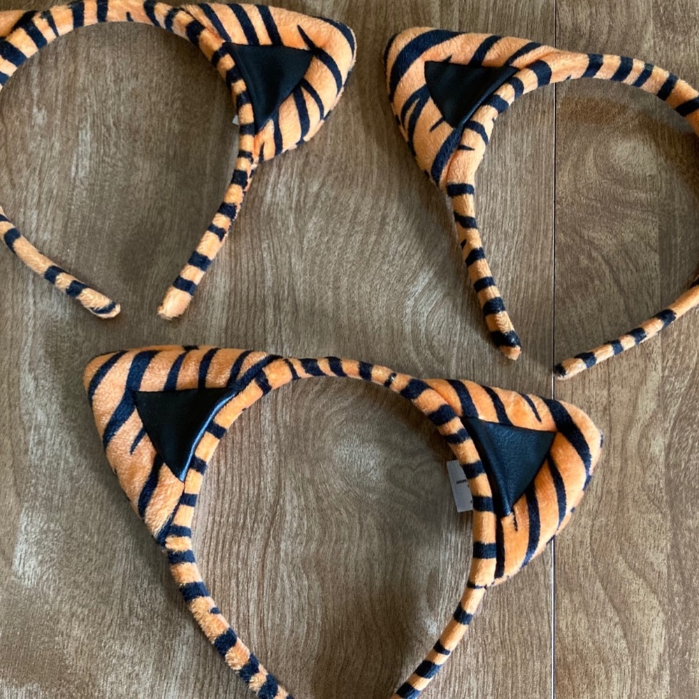 Tiger ears - Picture 2 of 2